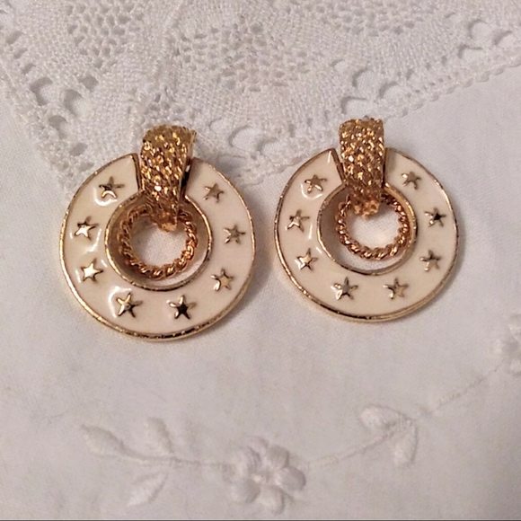 Vintage Jewelry - Vintage Pierced Earrings Nautical Cruise Vacation